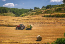 ¿En una comunidad de bienes es posible deducir del IRPF la amortización de un tractor nuevo?