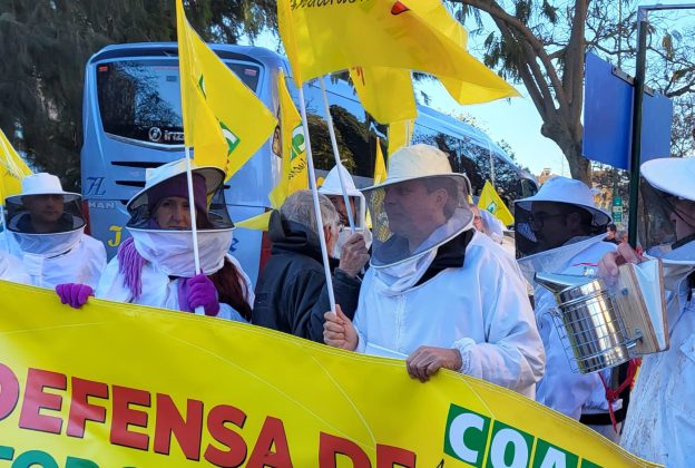 Apicultores asturianos